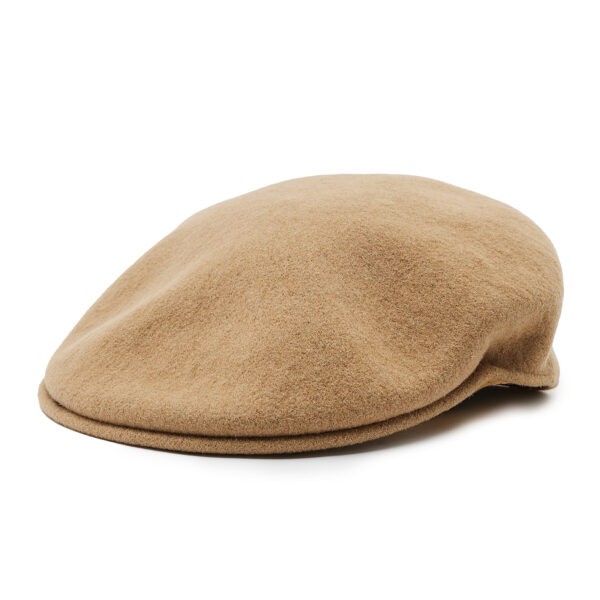 Žieminės kepurės vyrams, Kepurė su snapeliu Kangol 504 0258BC Smėlio